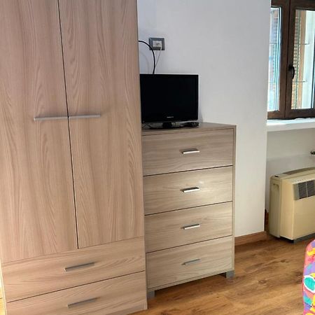 Cossogno Casa Malva Appartamento Marisa Ed Appartamento Bouganville מראה חיצוני תמונה