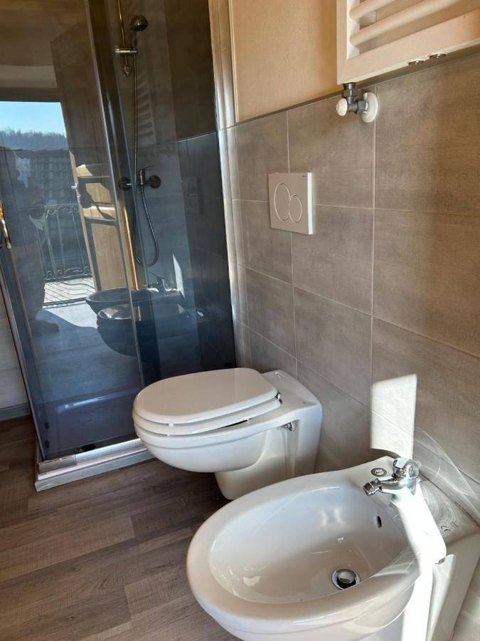 Cossogno Casa Malva Appartamento Marisa Ed Appartamento Bouganville מראה חיצוני תמונה